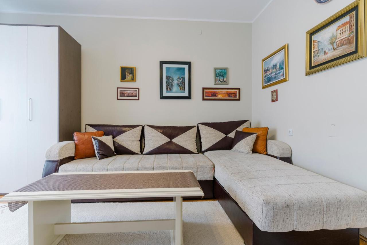 Nis Downtown Residence Luaran gambar